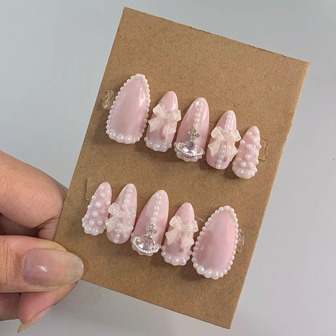 Ribbon Pearl Reusable Press On Nails